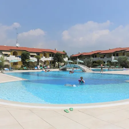 Villaggio Ducale 012 * Бибионе