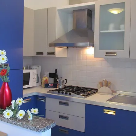 Villaggio Ducale 012 *