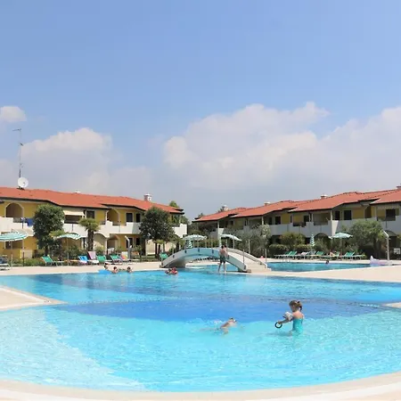 Villaggio Ducale 012 بيبيوني